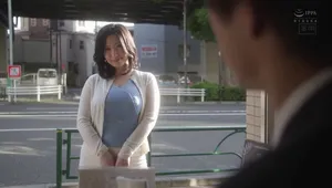 Chồng yêu yếu không làm lên đỉnh, bà xã lên mạng tìm trai trẻ nắc khỏe